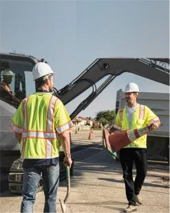 Kishigo Men's Premium Brilliant Series Heavy Duty Class 3 Vest